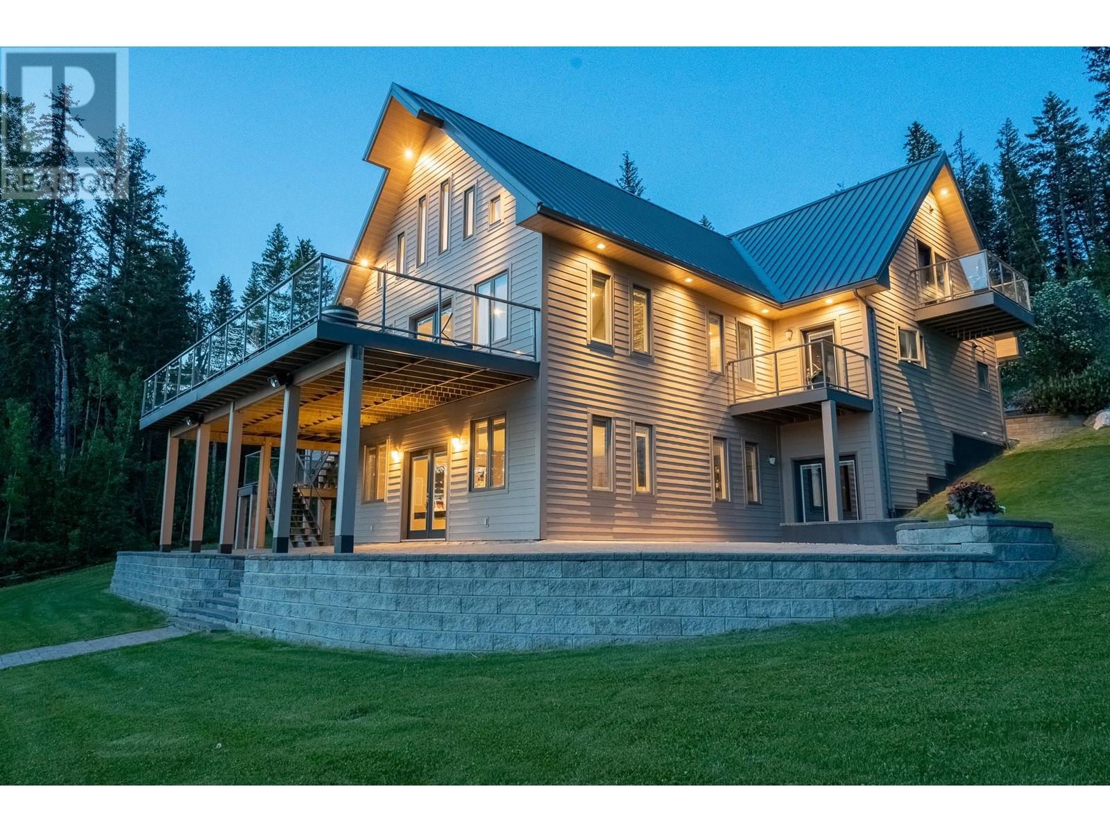 21565 West Lake Road, Prince George, British Columbia  V2L 3K4 - Photo 1 - R3011726