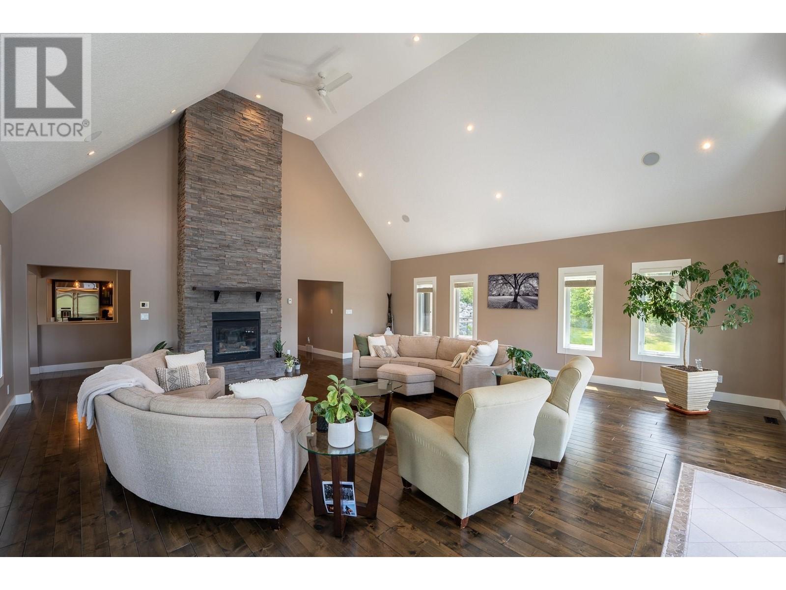 21565 West Lake Road, Prince George, British Columbia  V2L 3K4 - Photo 7 - R3011726