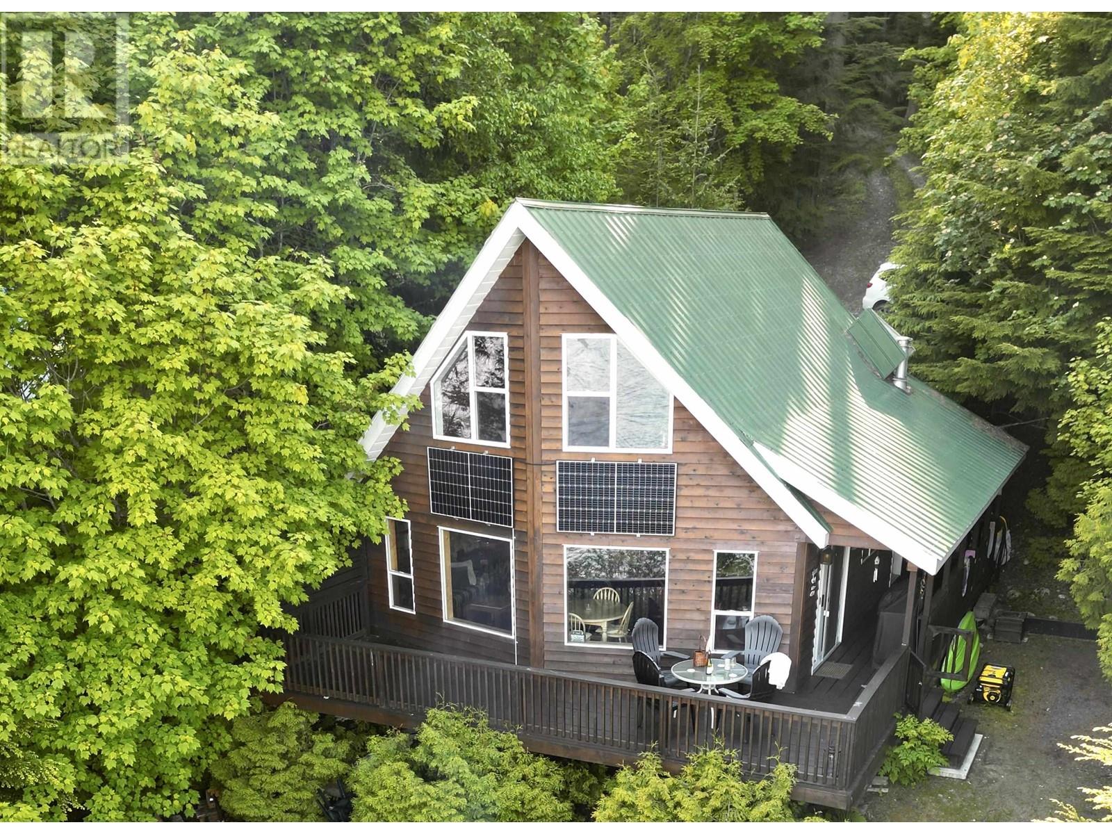 2862 Squirrel Point Road, Terrace, British Columbia  V8G 1R1 - Photo 1 - R3011727
