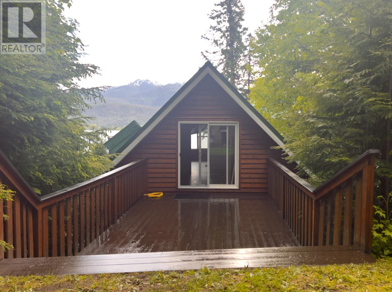 2862 Squirrel Point Road, Terrace, British Columbia  V8G 1R1 - Photo 2 - R3011727