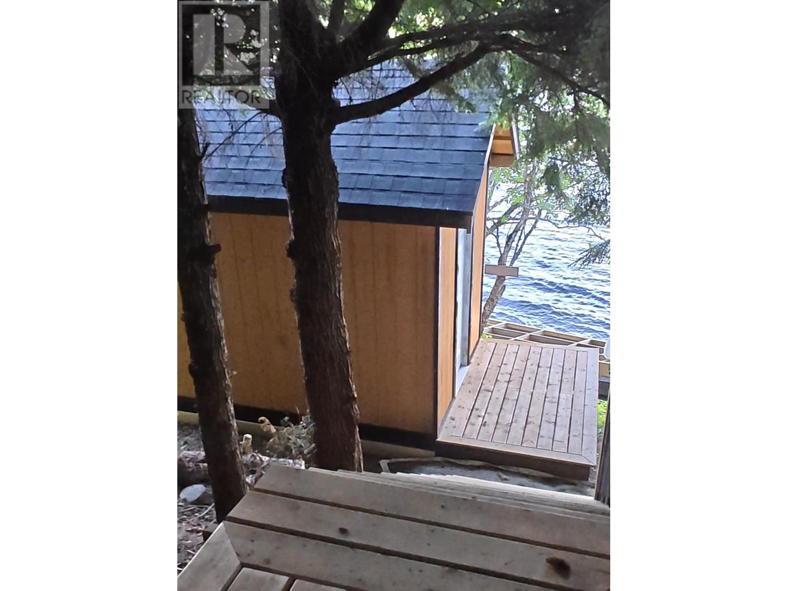 2862 Squirrel Point Road, Terrace, British Columbia  V8G 1R1 - Photo 3 - R3011727