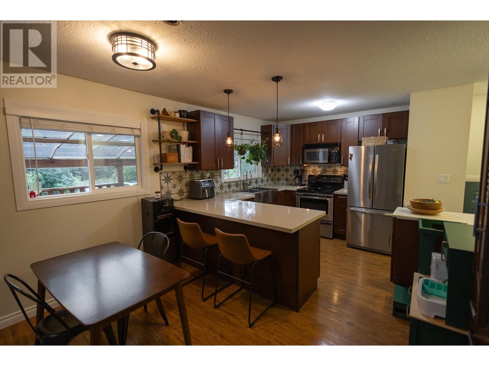 548 Kalum Lake Road, Terrace, British Columbia  V8G 0C1 - Photo 2 - R3011733