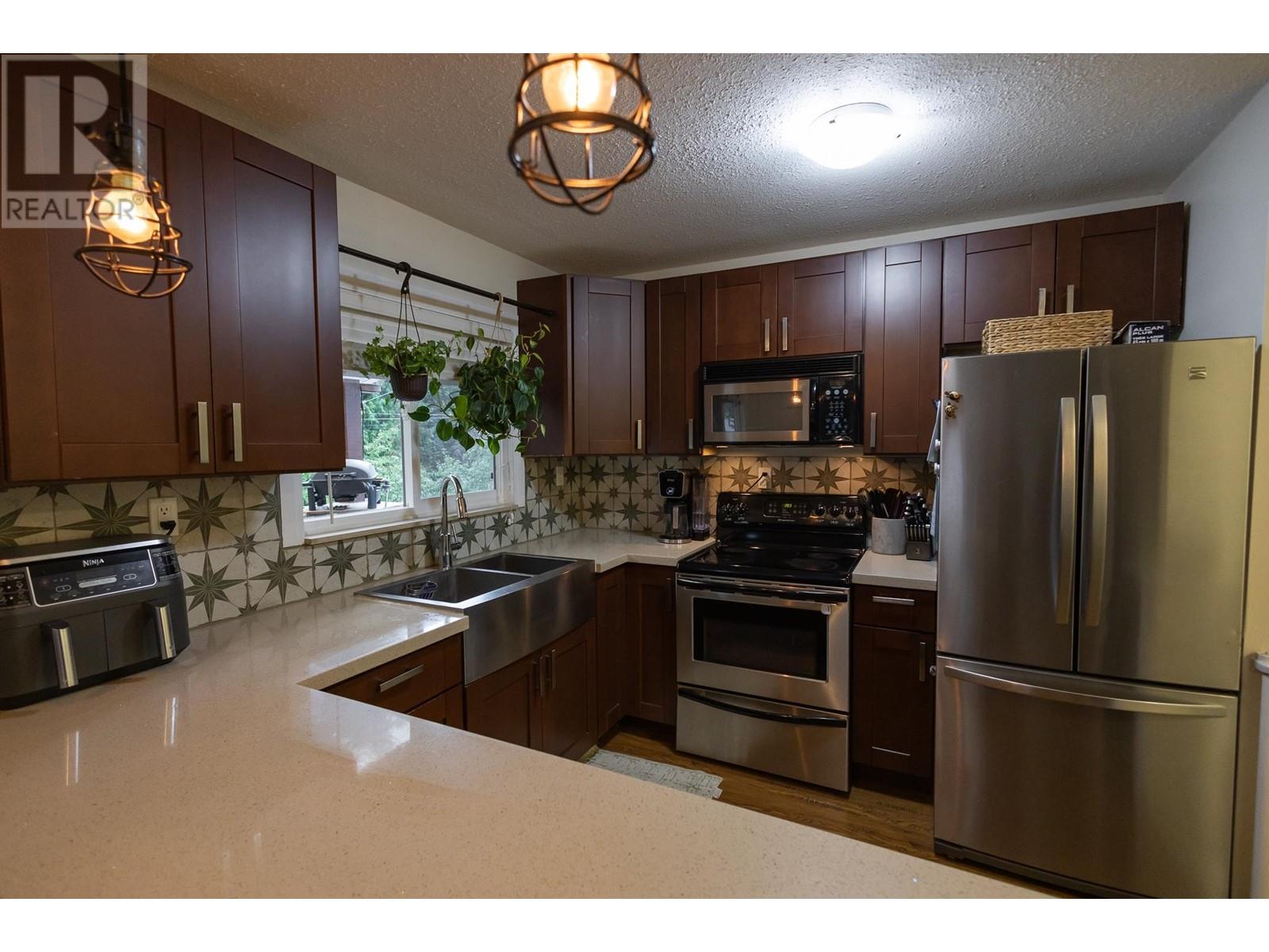 548 Kalum Lake Road, Terrace, British Columbia  V8G 0C1 - Photo 3 - R3011733