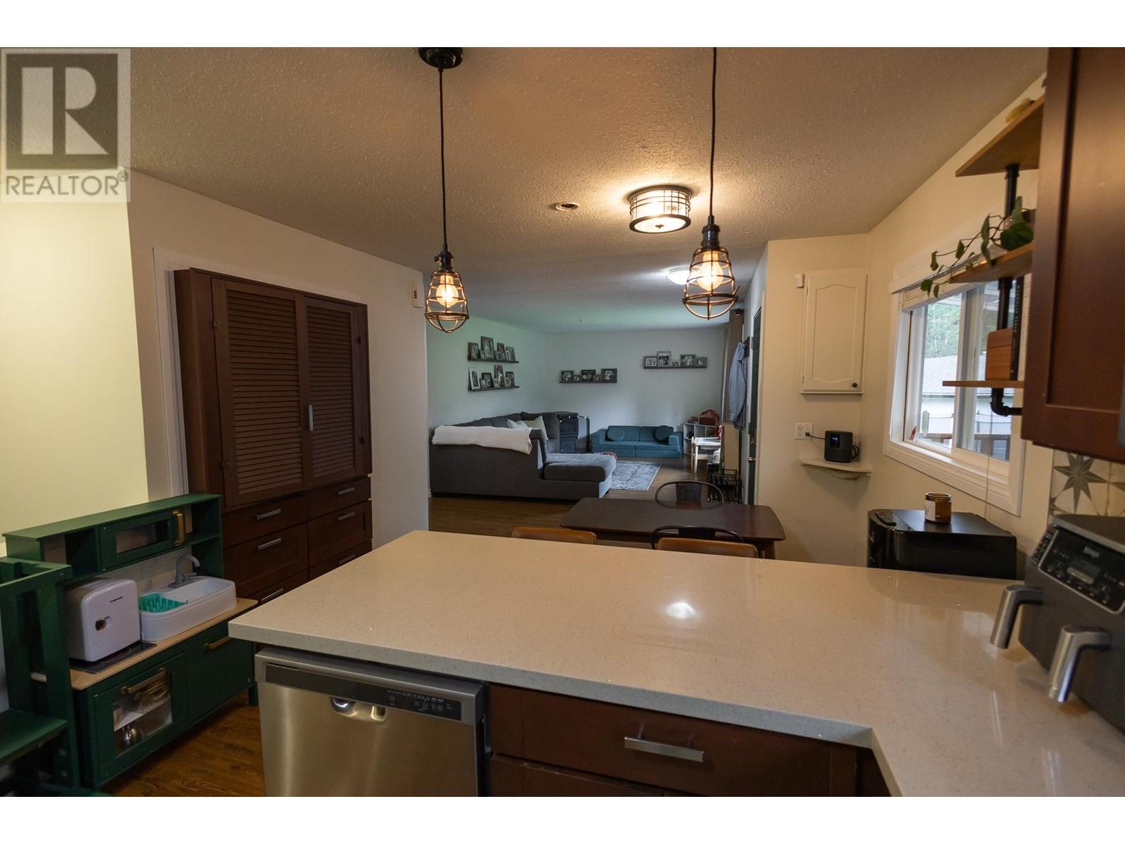 548 Kalum Lake Road, Terrace, British Columbia  V8G 0C1 - Photo 4 - R3011733