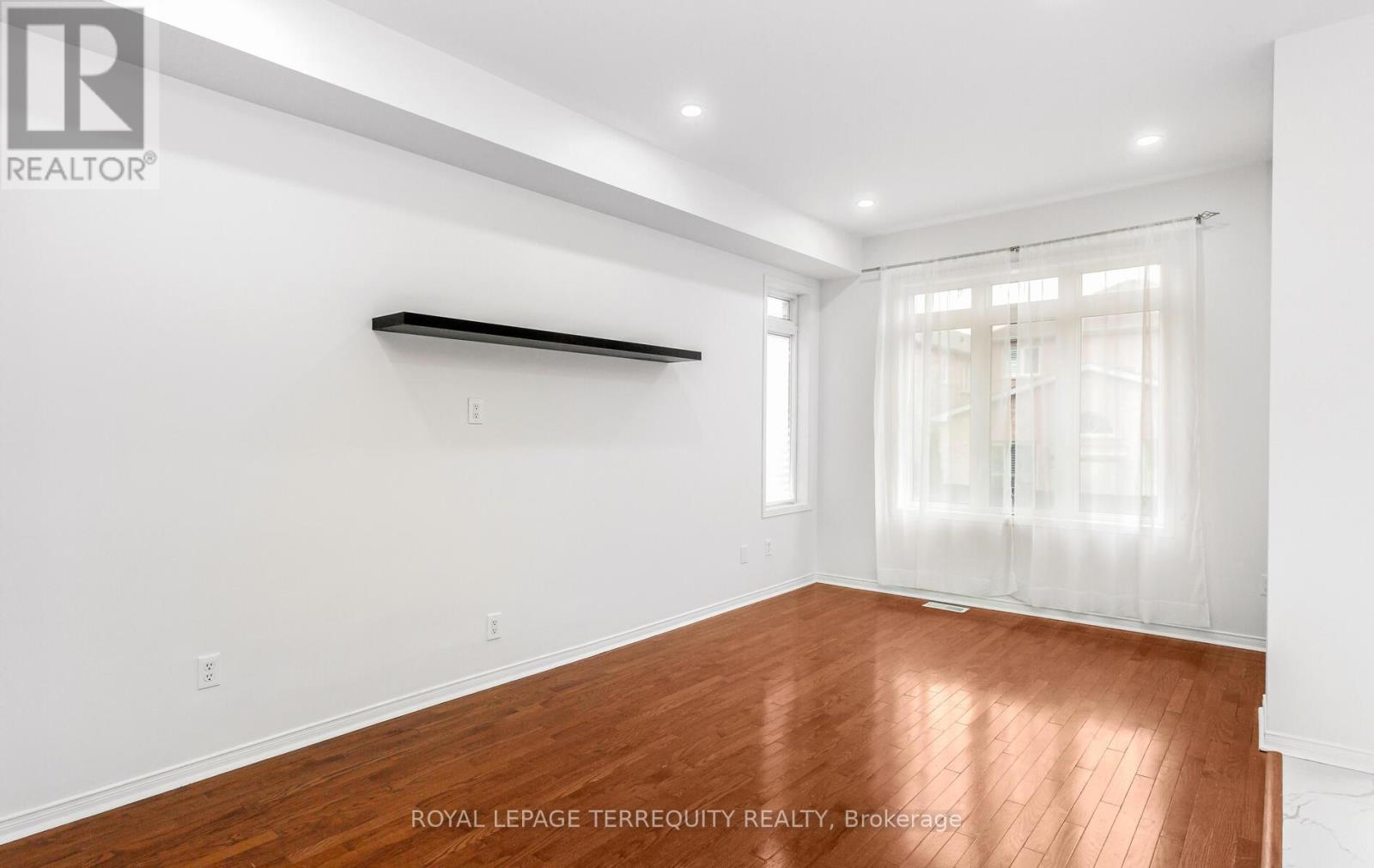 3298 Sunlight Street, Mississauga, Ontario  L5M 0G8 - Photo 11 - W12168668