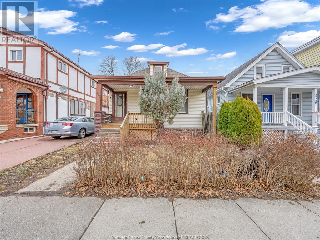 430 Mcewan, Windsor, Ontario  N9B 2E8 - Photo 30 - 25014211
