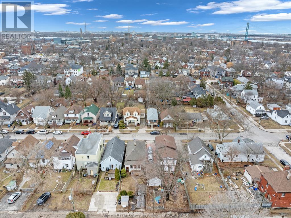 430 Mcewan, Windsor, Ontario  N9B 2E8 - Photo 43 - 25014211