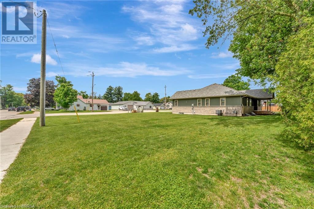 12 Albert Street, Langton, Ontario  N5V 2L8 - Photo 46 - 40734540
