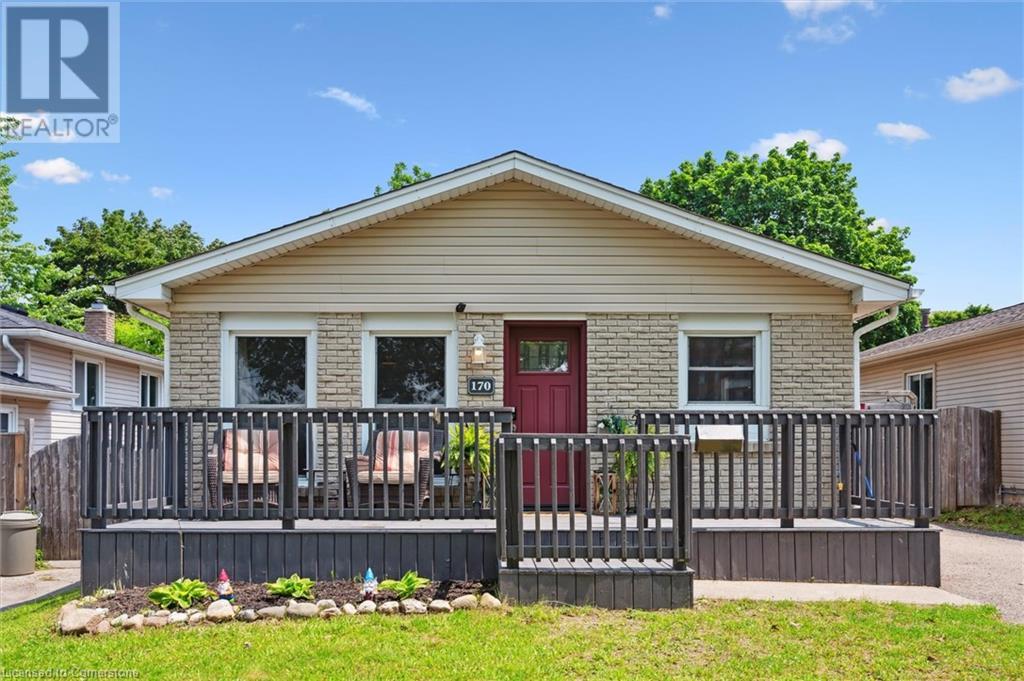 170 Natchez Road, Kitchener, Ontario  N2B 3L2 - Photo 1 - 40737822