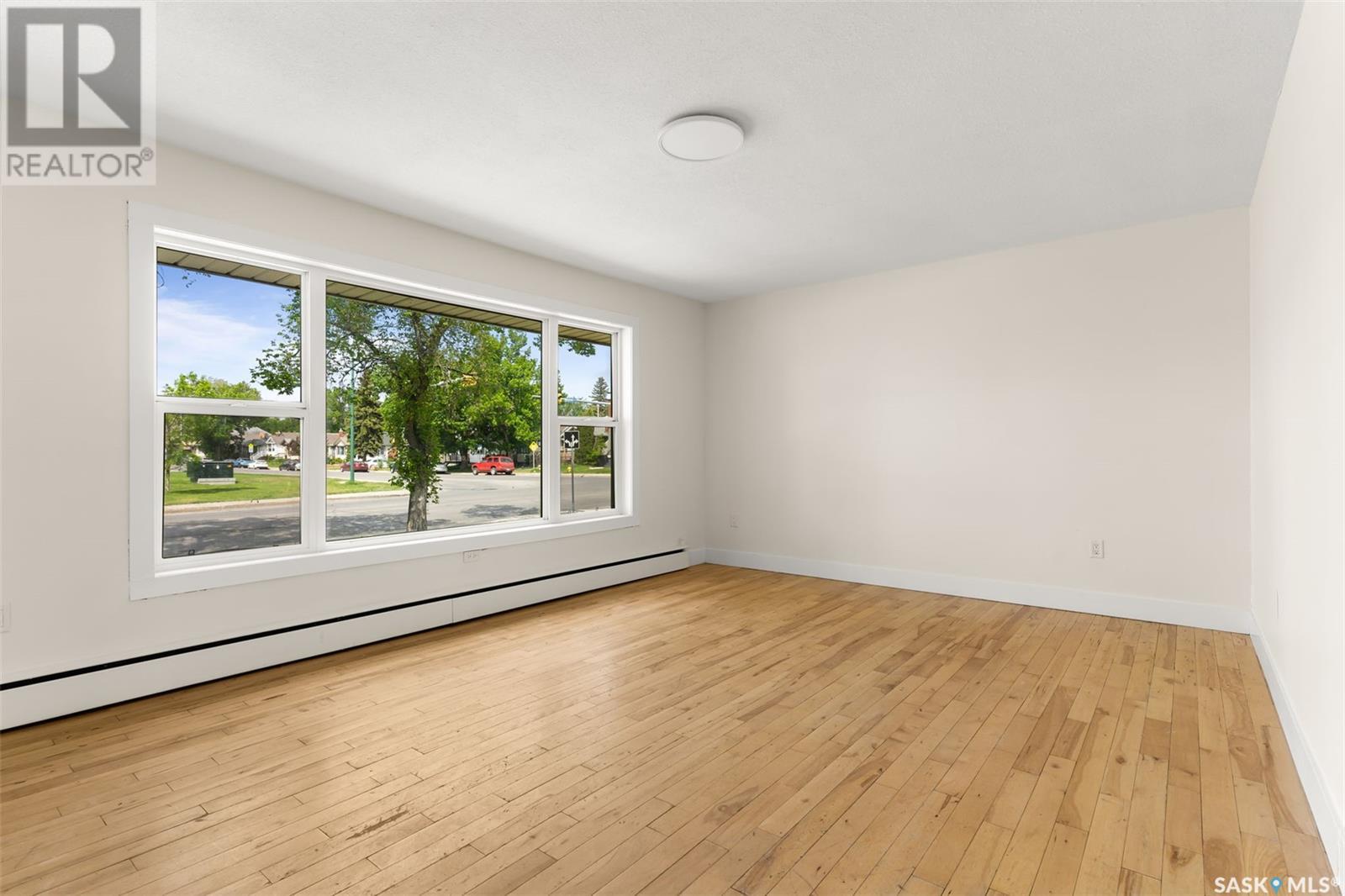 1101 Broadway Avenue, Regina, Saskatchewan  S4P 1E4 - Photo 5 - SK008402