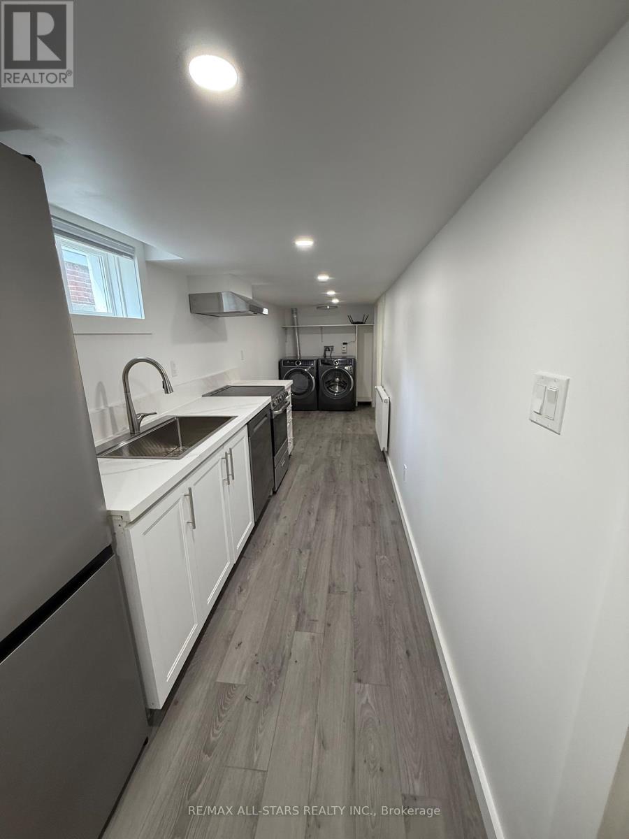 1 - 92 Thirty Ninth Street, Toronto, Ontario  M8W 3M7 - Photo 2 - W12192080