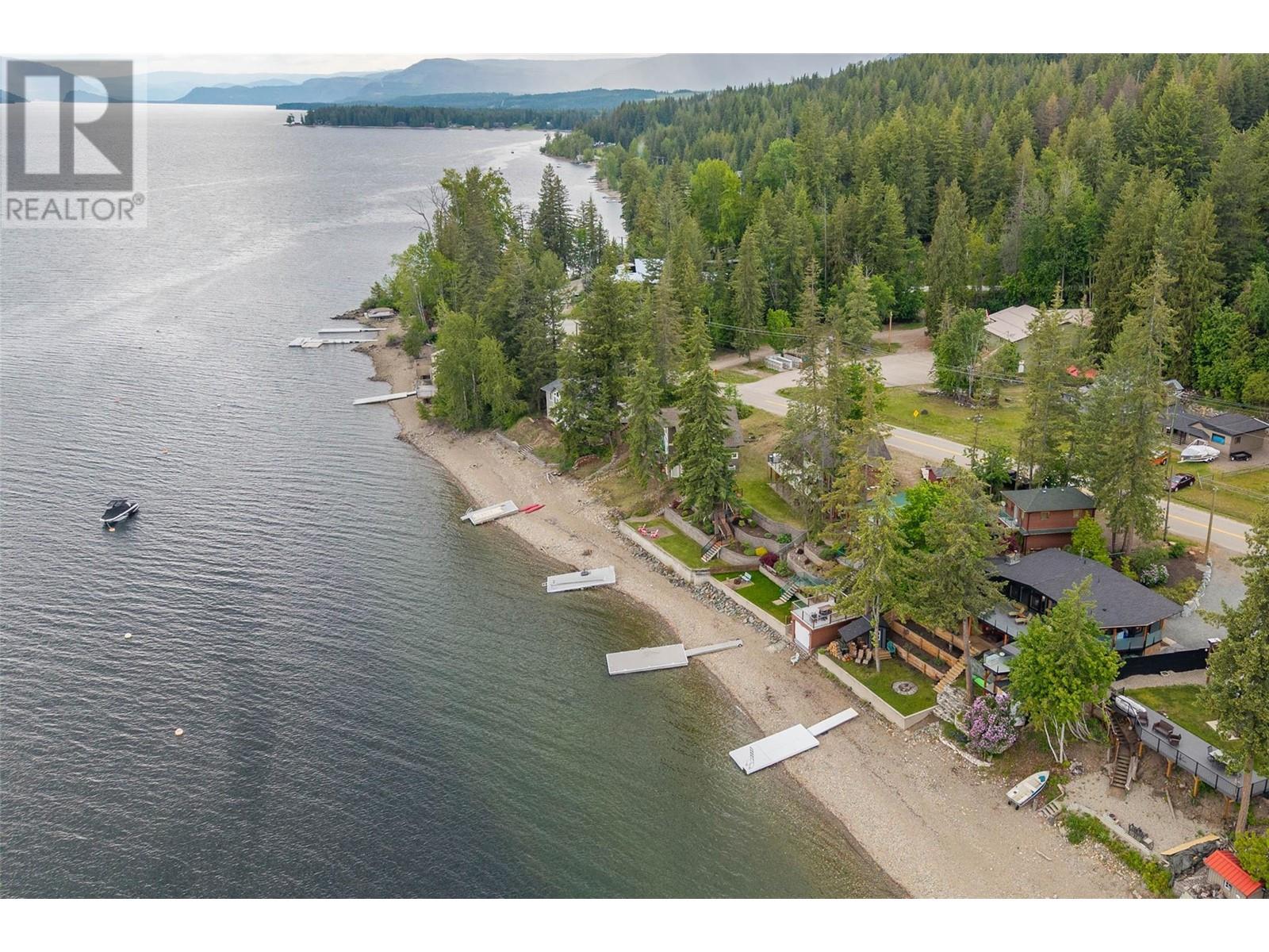 7720 Squilax Anglemont Road, North Shuswap, British Columbia  V0E 1M8 - Photo 54 - 10346873