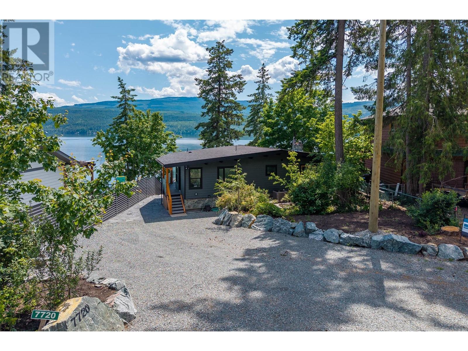 7720 Squilax Anglemont Road, North Shuswap, British Columbia  V0E 1M8 - Photo 61 - 10346873
