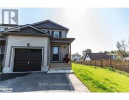 40 NICOLE PARK PLACE, Bracebridge, Ontario