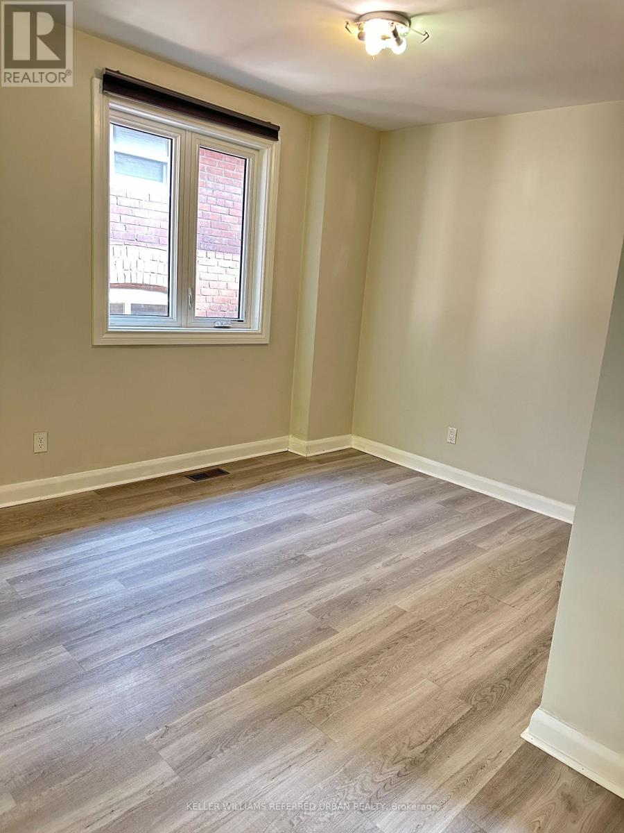 2nd Floor - 407 Woodbine Avenue, Toronto, Ontario  M4L 3P7 - Photo 11 - E12076258