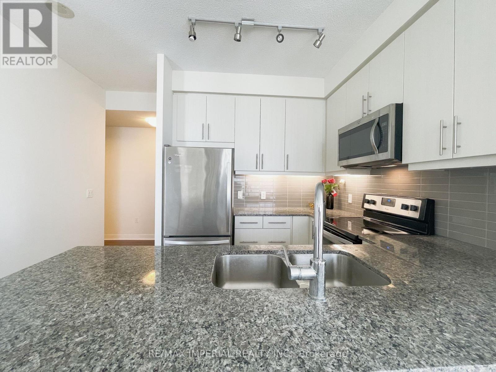 1807 - 3975 Grand Park Drive, Mississauga, Ontario  L5B 0K4 - Photo 1 - W12188772