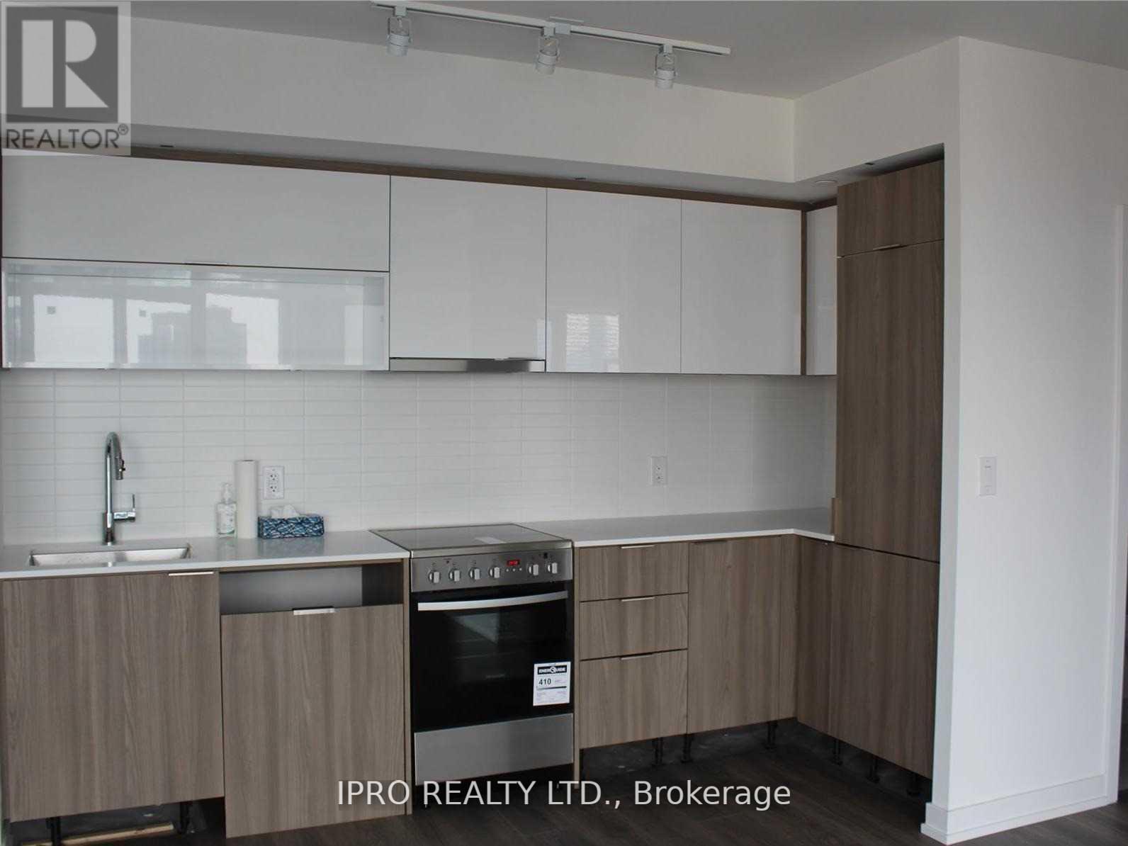 3401 - 159 Wellesley Street, Toronto, Ontario  M4Y 1J4 - Photo 10 - C12197978