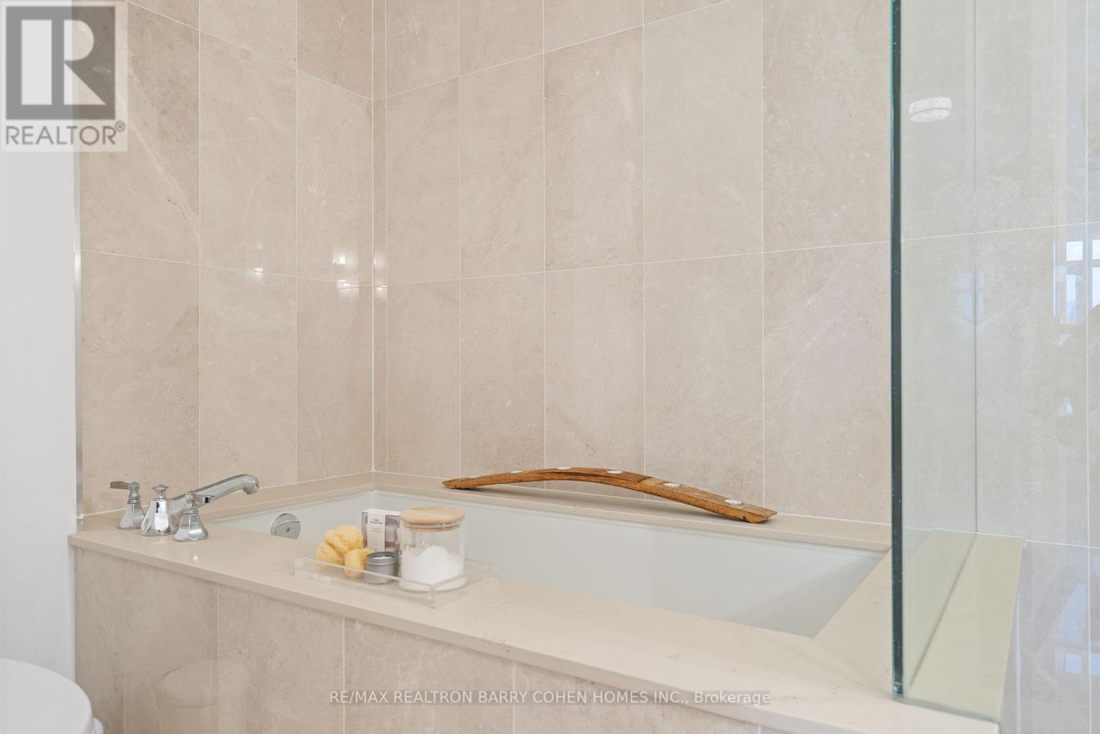 623 - 1900 Bayview Avenue, Toronto, Ontario  M4G 3E8 - Photo 14 - C12197983