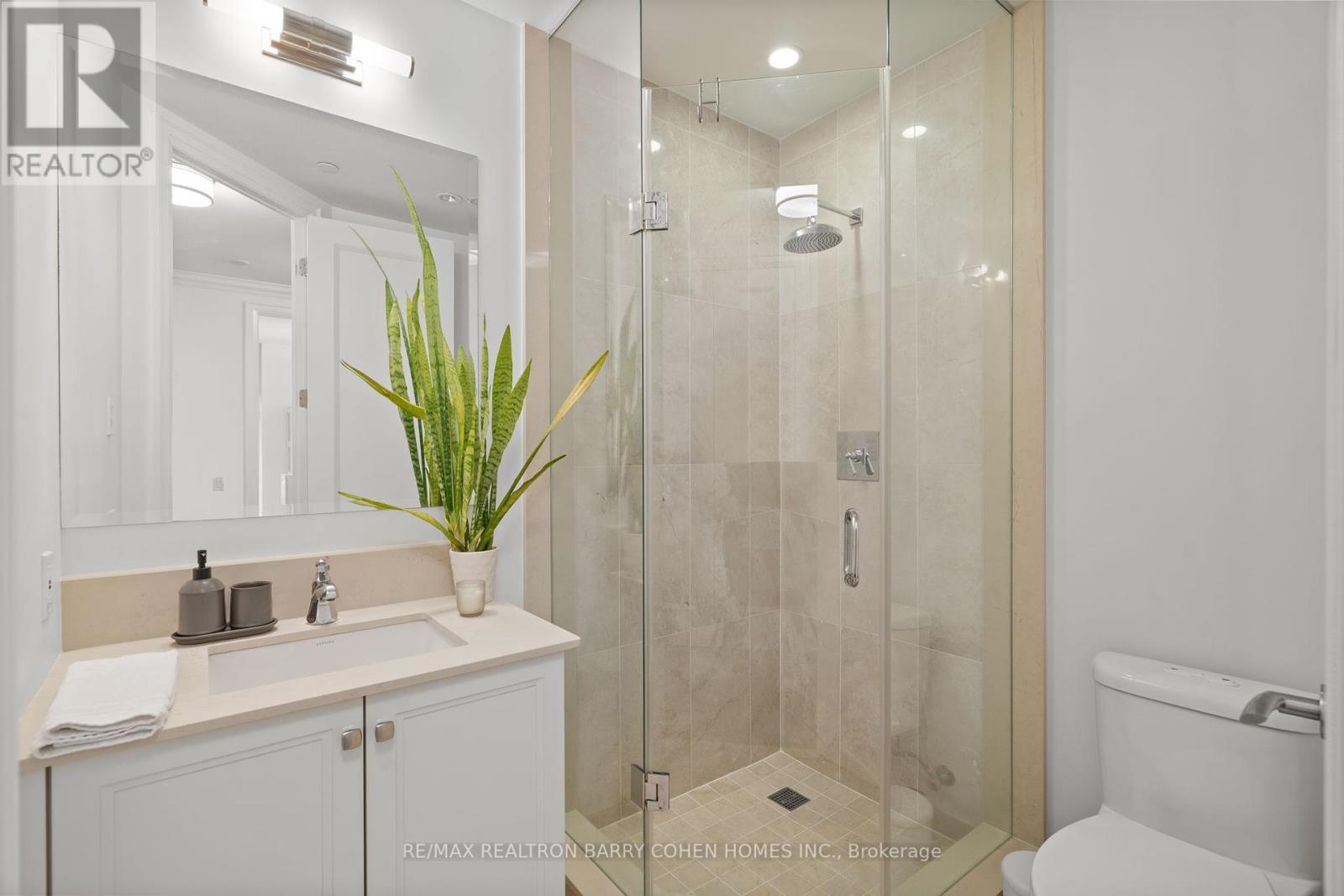623 - 1900 Bayview Avenue, Toronto, Ontario  M4G 3E8 - Photo 9 - C12197983