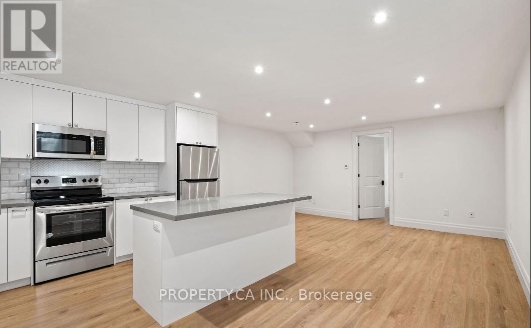 119 Invermay Avenue, Toronto, Ontario  M3H 1Z7 - Photo 1 - C12198020