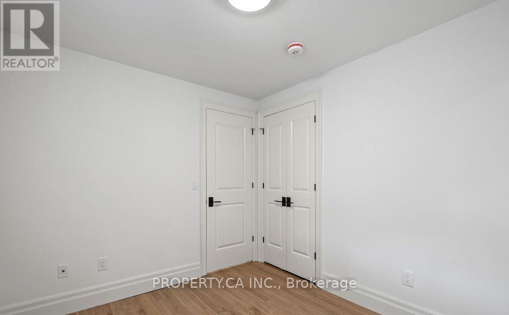 119 Invermay Avenue, Toronto, Ontario  M3H 1Z7 - Photo 12 - C12198020