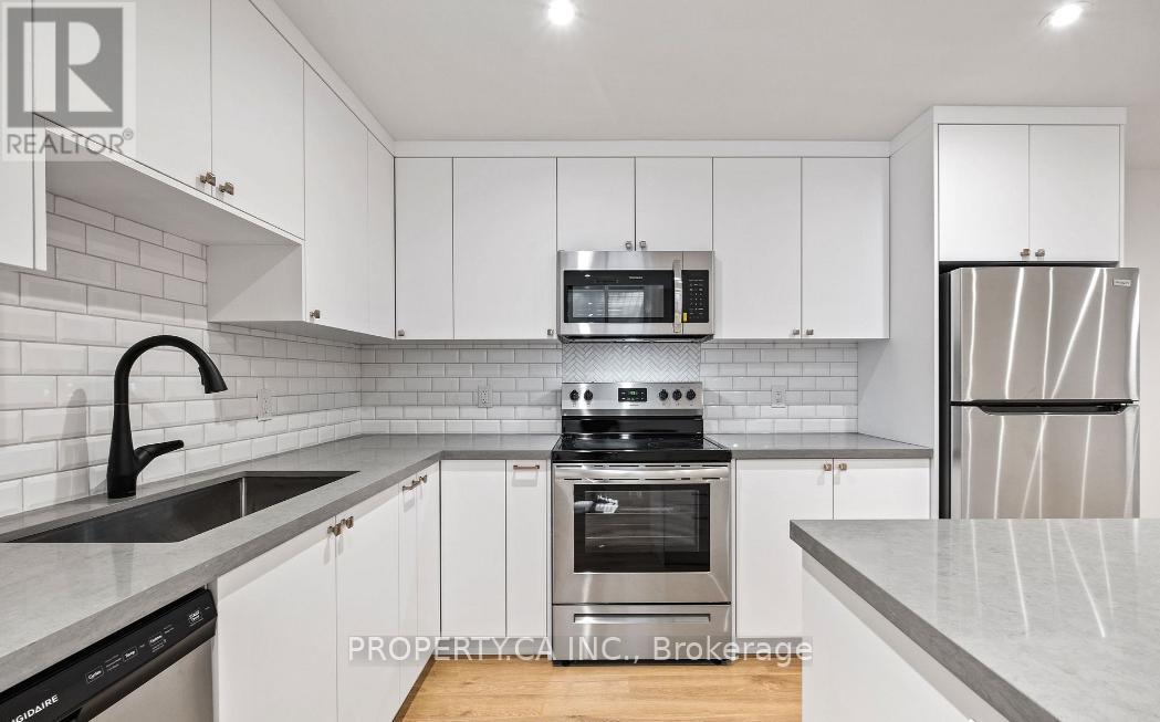 119 Invermay Avenue, Toronto, Ontario  M3H 1Z7 - Photo 8 - C12198020