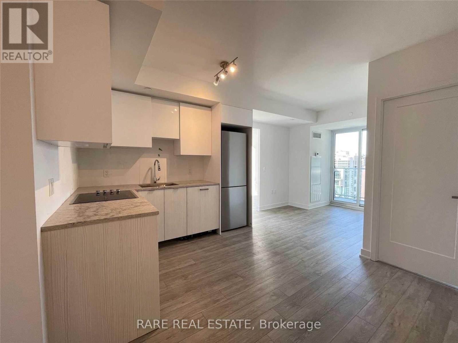 2312 - 195 Redpath Avenue, Toronto, Ontario  M4P 0E4 - Photo 7 - C12198024