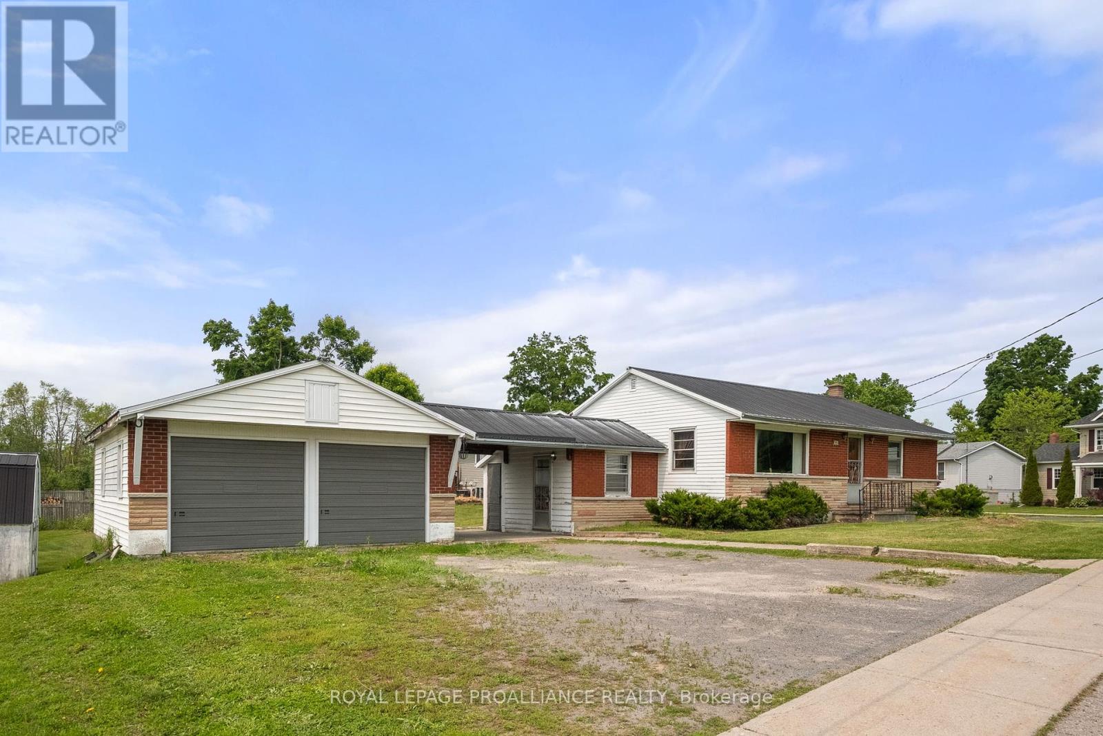 109 Victoria Street, Trent Hills, Ontario  K0L 1Y0 - Photo 1 - X12196272