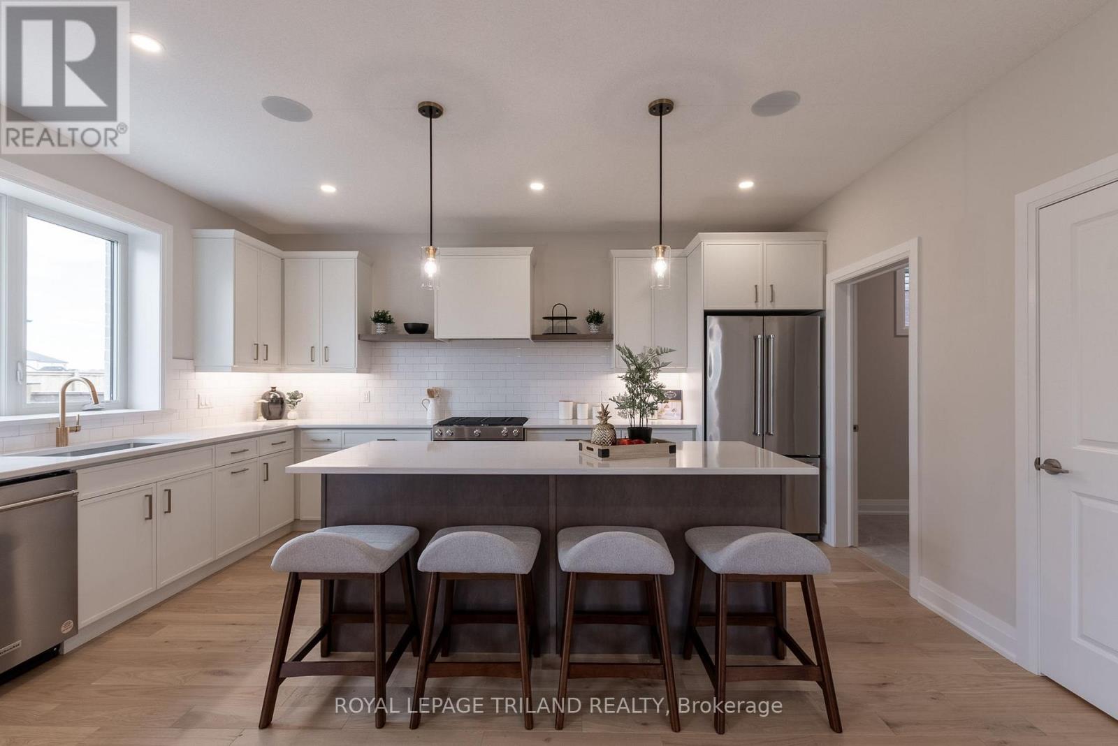 28 Allister Drive, Middlesex Centre, Ontario  N0L 1R0 - Photo 13 - X12004434