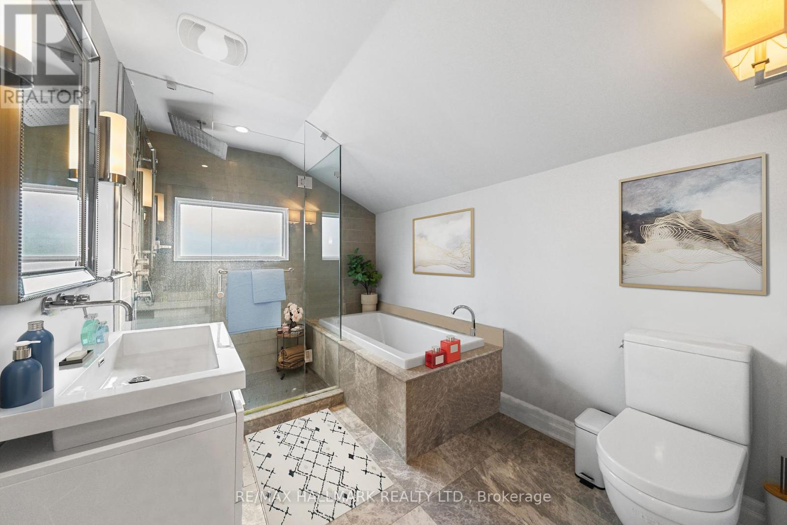 233 Birkdale Road, Toronto, Ontario  M1P 3S3 - Photo 8 - E12197783