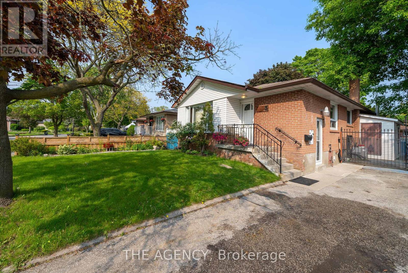 Property at 3 SHOREVIEW DRIVE image 3