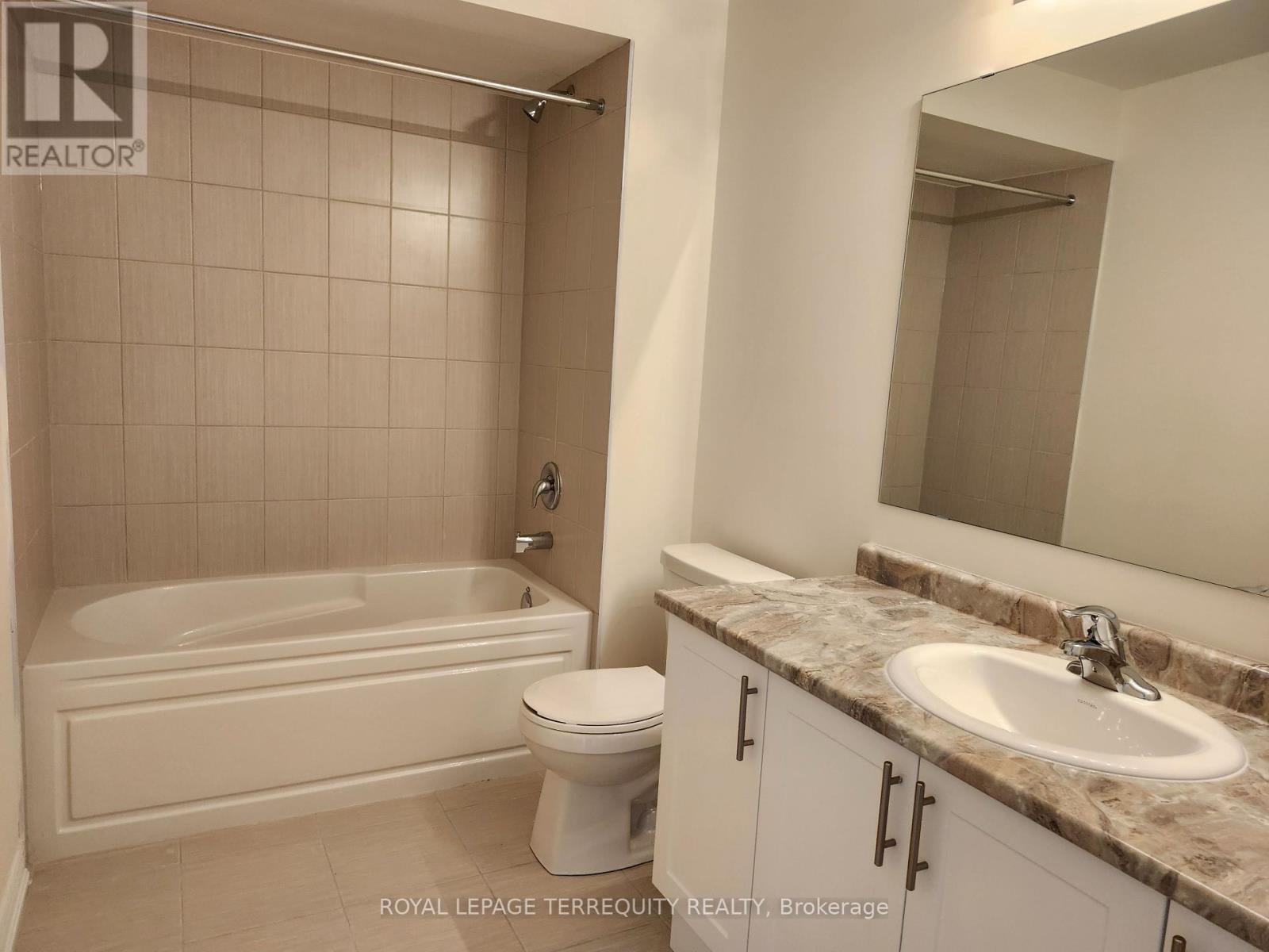 1117 Marathon Avenue, Pickering, Ontario  L1X 0L7 - Photo 7 - E12198001