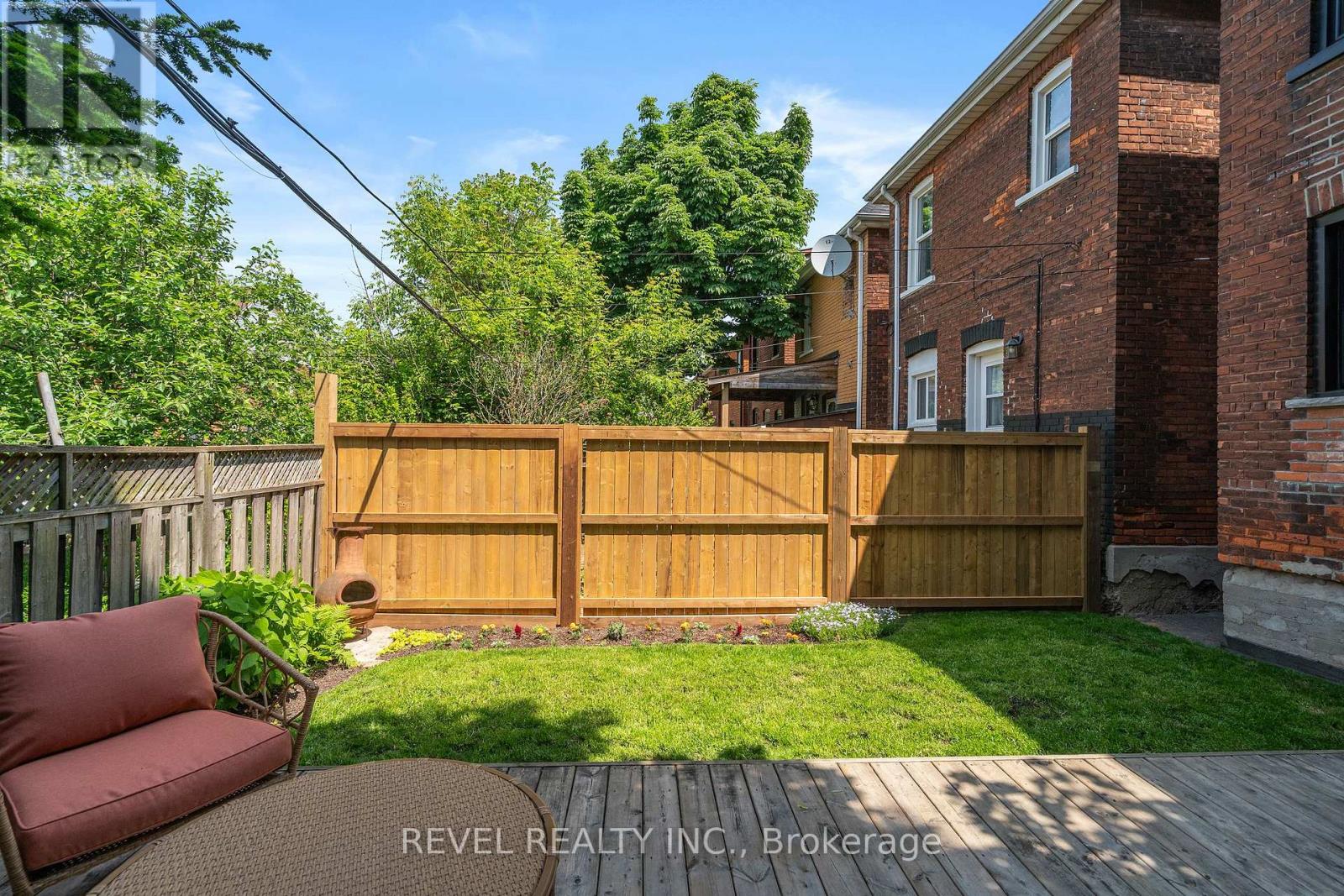33 Holton Avenue N, Hamilton, Ontario  L8L 6H3 - Photo 39 - X12193804