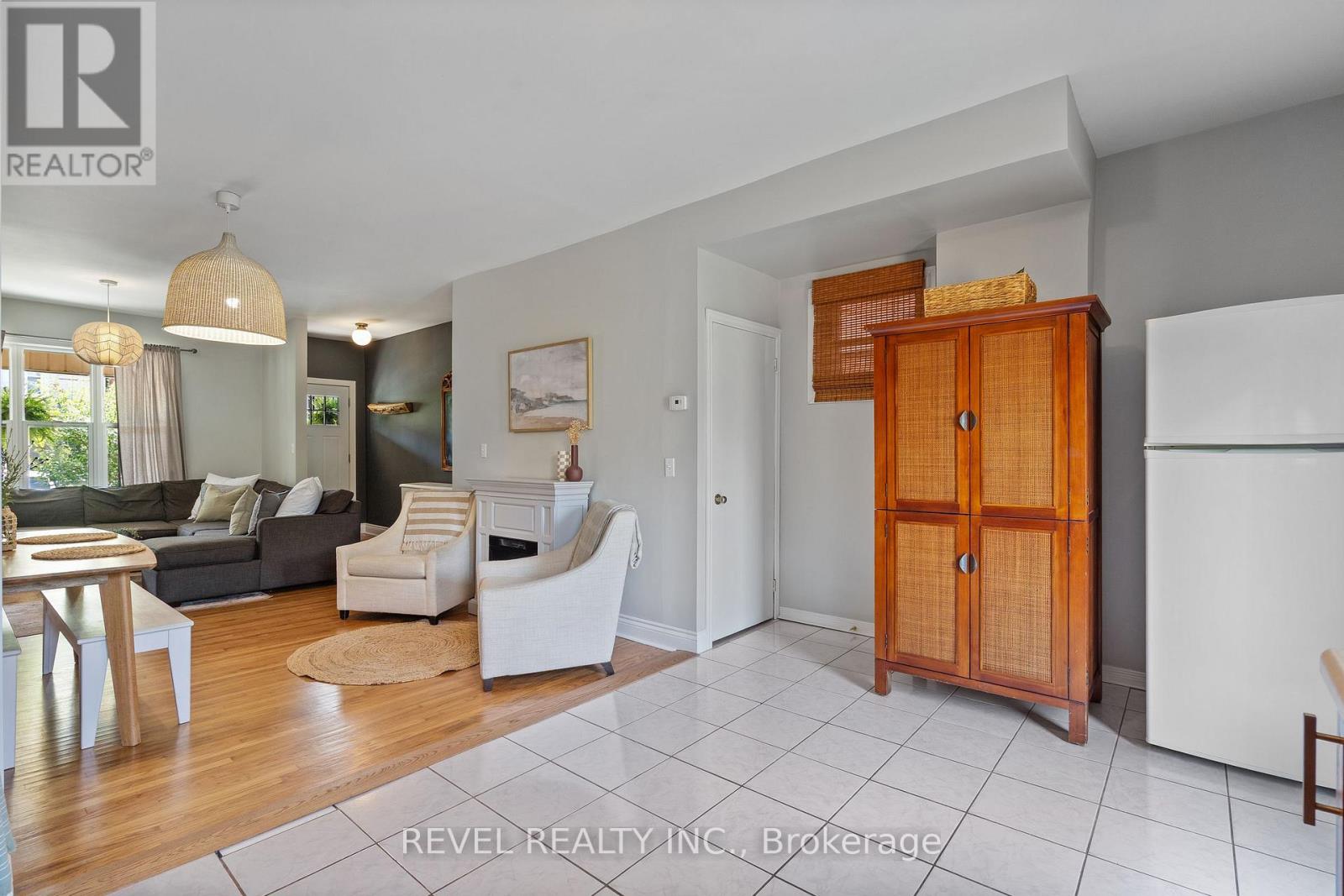 33 Holton Avenue N, Hamilton, Ontario  L8L 6H3 - Photo 21 - X12193804