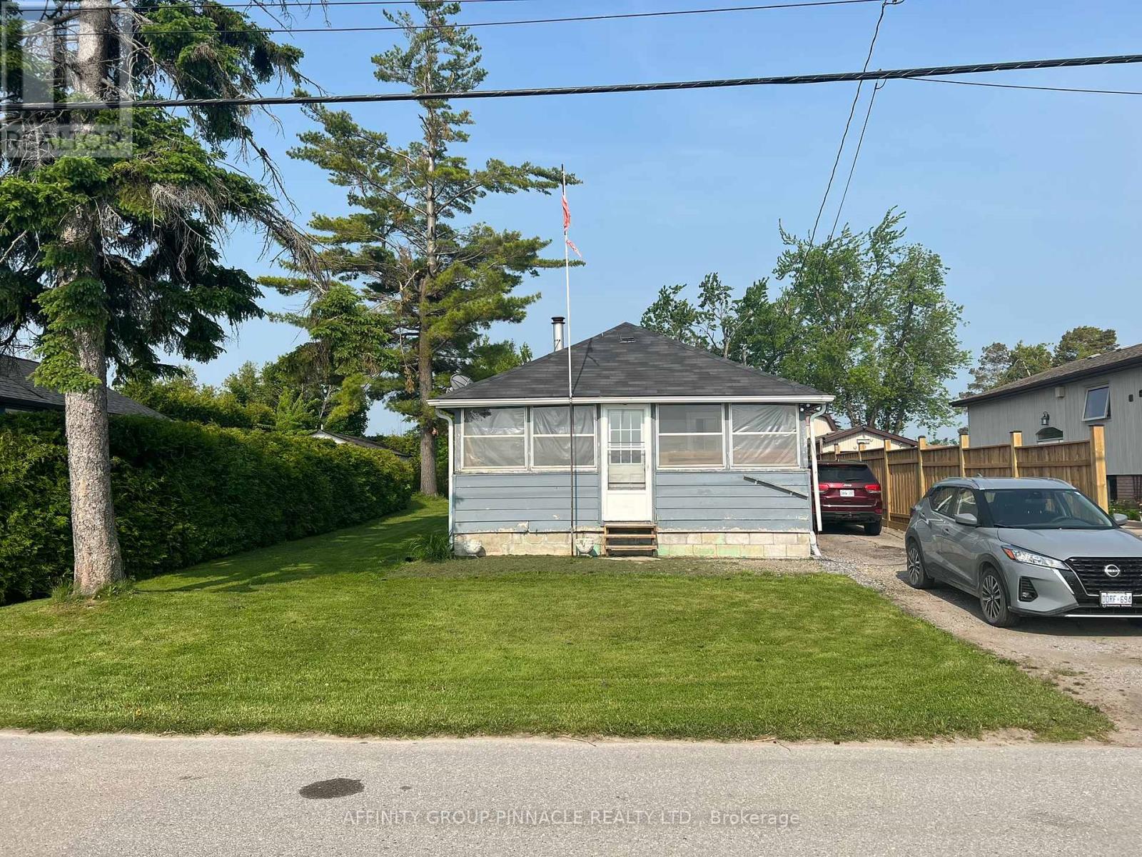 477 Long Beach Road, Kawartha Lakes, Ontario  K0M 1G0 - Photo 2 - X12198102