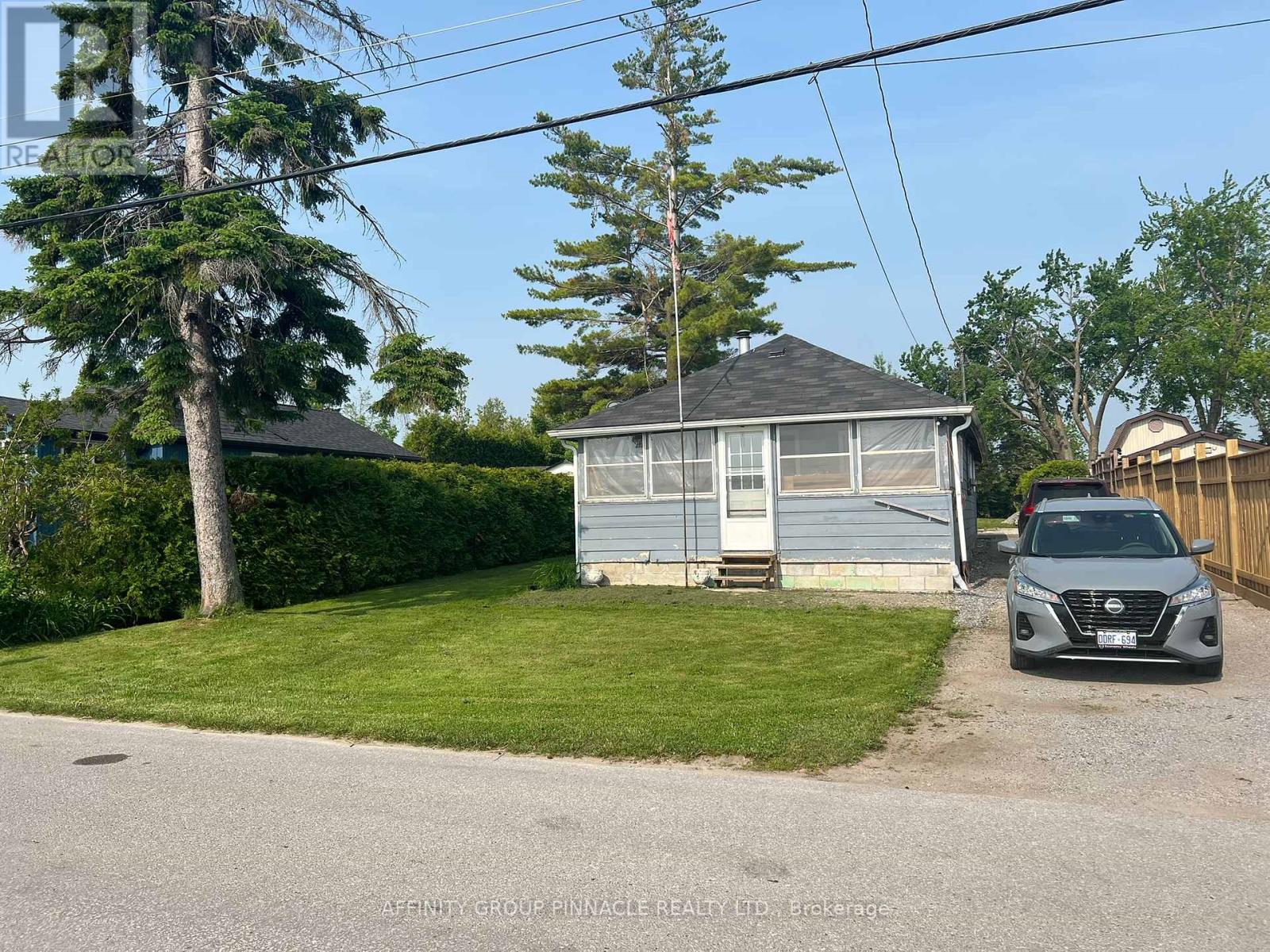 477 Long Beach Road, Kawartha Lakes, Ontario  K0M 1G0 - Photo 3 - X12198102