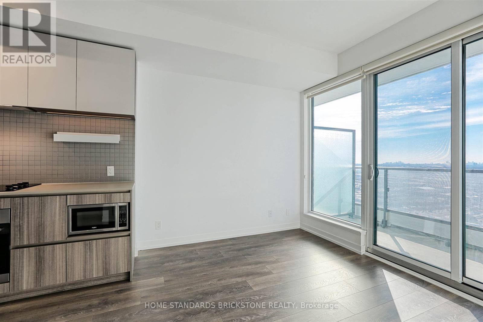 3707 - 898 Portage Parkway, Vaughan, Ontario  L4K 0J6 - Photo 7 - N12197905