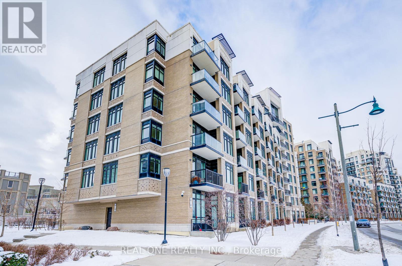 107 - 111 Upper Duke Crescent, Markham, Ontario  L6G 0C8 - Photo 4 - N12198030