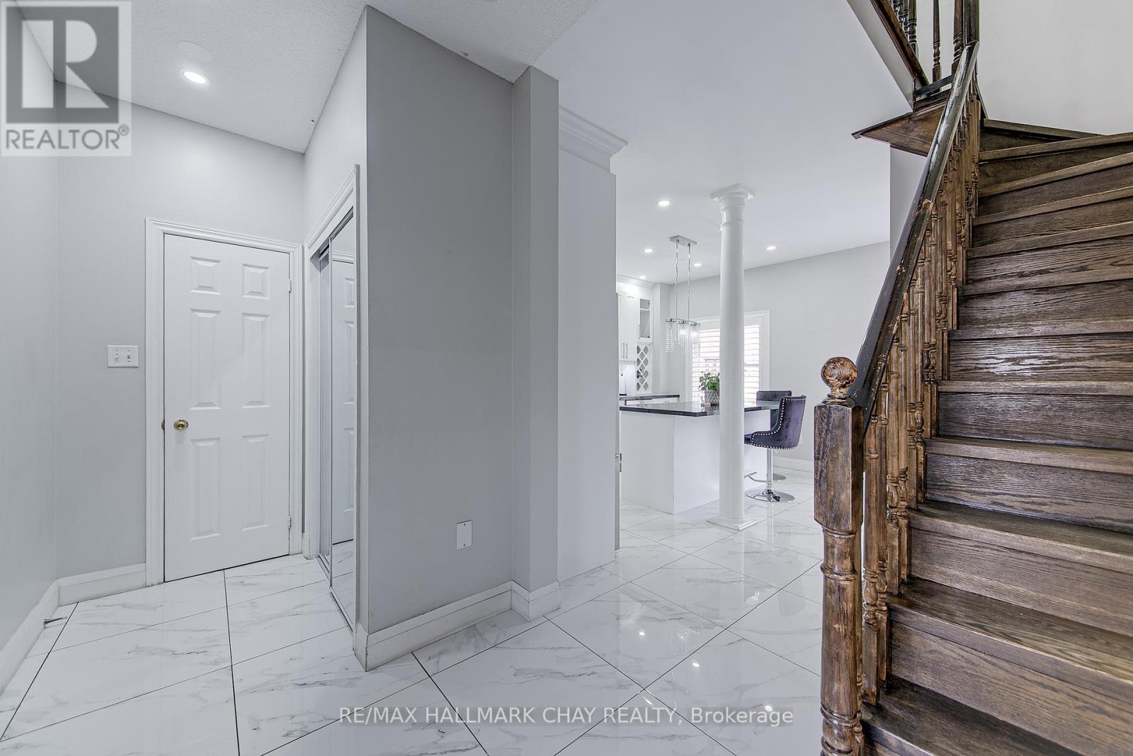 7 Penvill Trail, Barrie, Ontario  L4N 1T7 - Photo 11 - S12197885