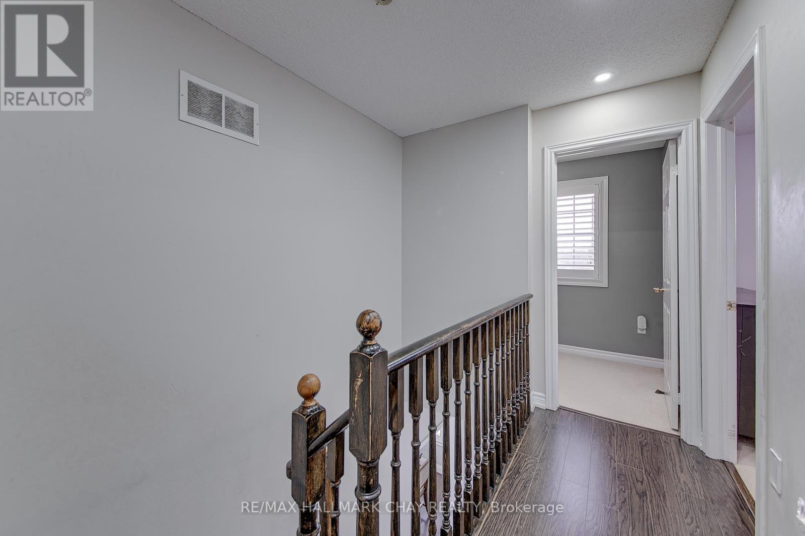 7 Penvill Trail, Barrie, Ontario  L4N 1T7 - Photo 27 - S12197885