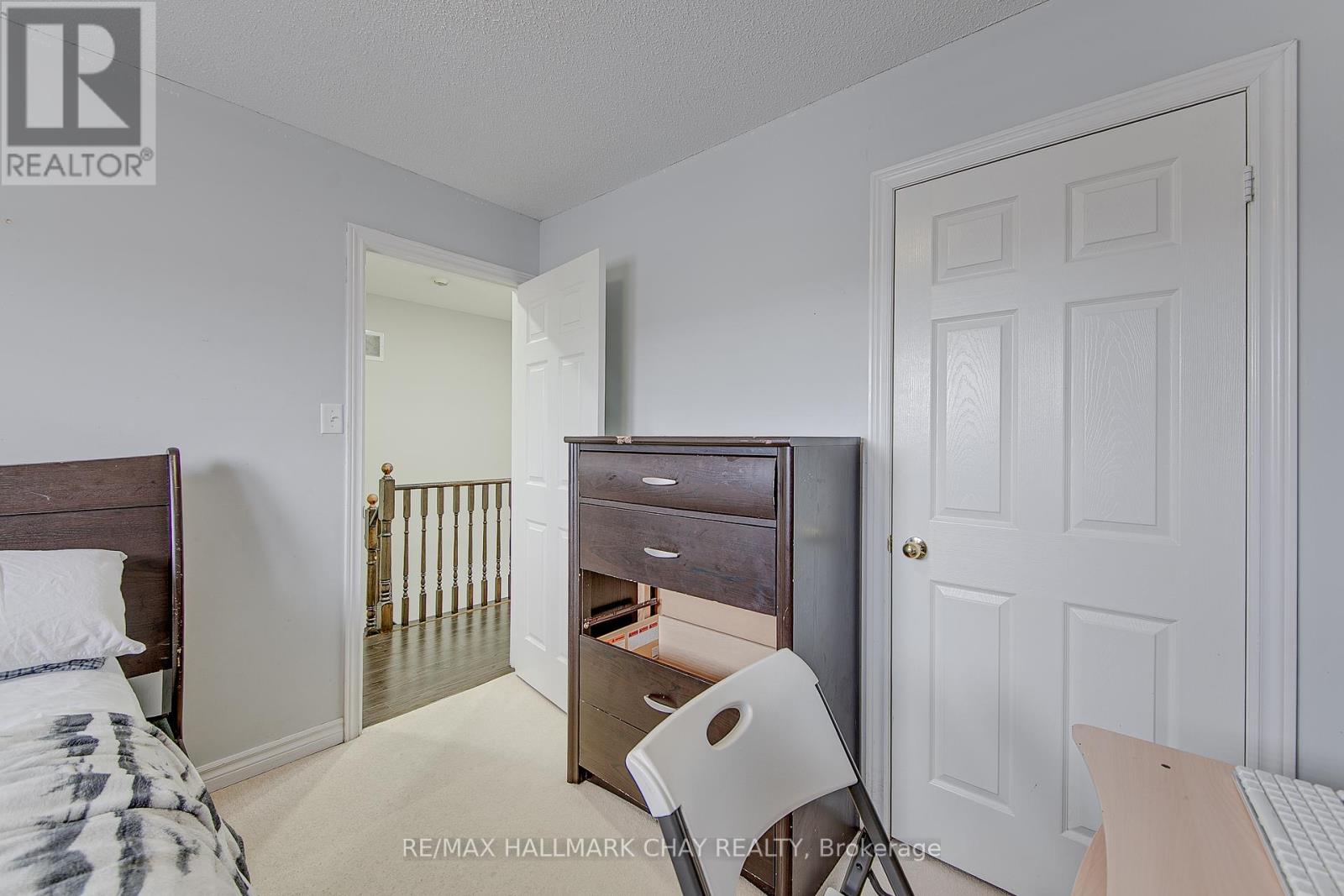 7 Penvill Trail, Barrie, Ontario  L4N 1T7 - Photo 31 - S12197885