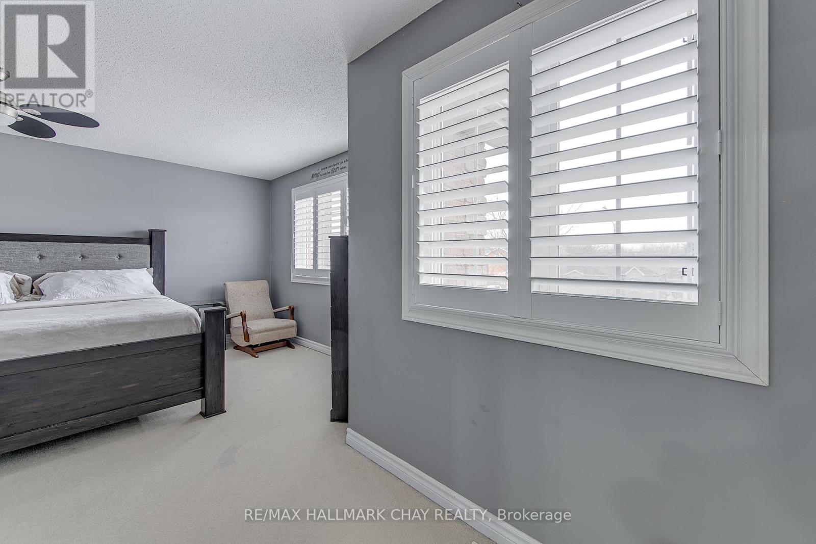 7 Penvill Trail, Barrie, Ontario  L4N 1T7 - Photo 34 - S12197885