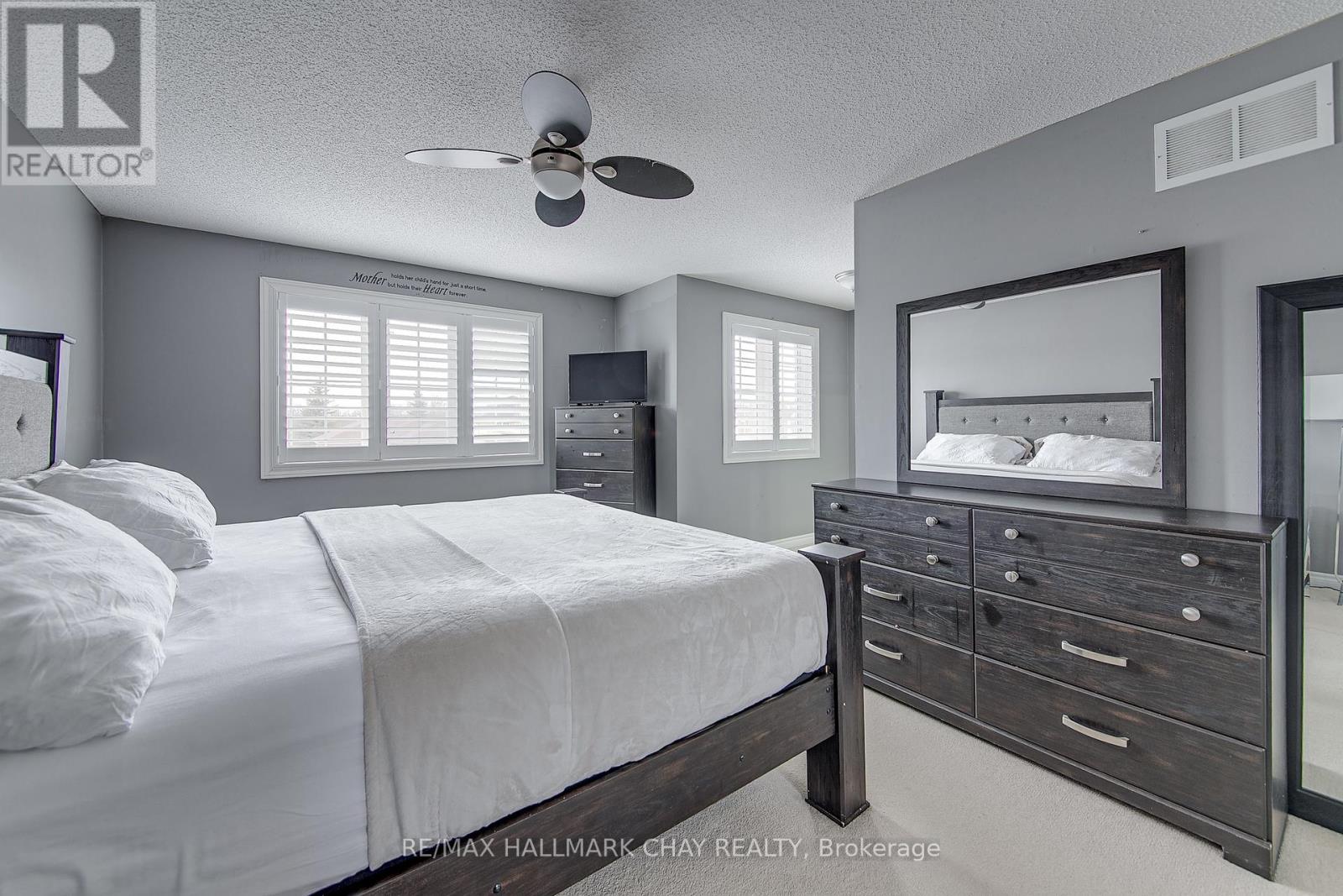 7 Penvill Trail, Barrie, Ontario  L4N 1T7 - Photo 38 - S12197885