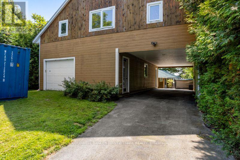 193 Pretties Island Road, Drummond/north Elmsley, Ontario  K7C 4K8 - Photo 25 - X12146432