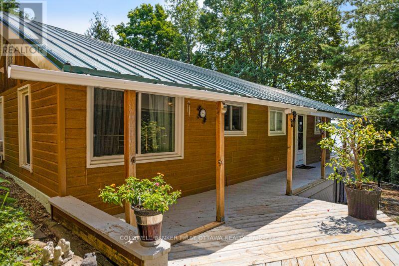 193 Pretties Island Road, Drummond/north Elmsley, Ontario  K7C 4K8 - Photo 20 - X12146432