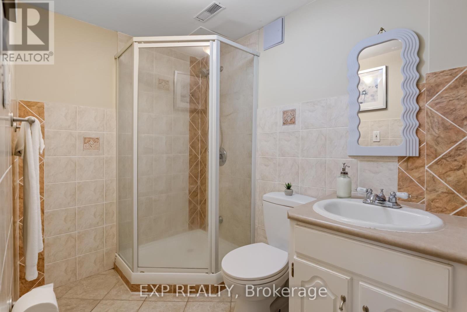 6653 Meteor Court, Mississauga, Ontario  L5N 6V9 - Photo 18 - W12197771