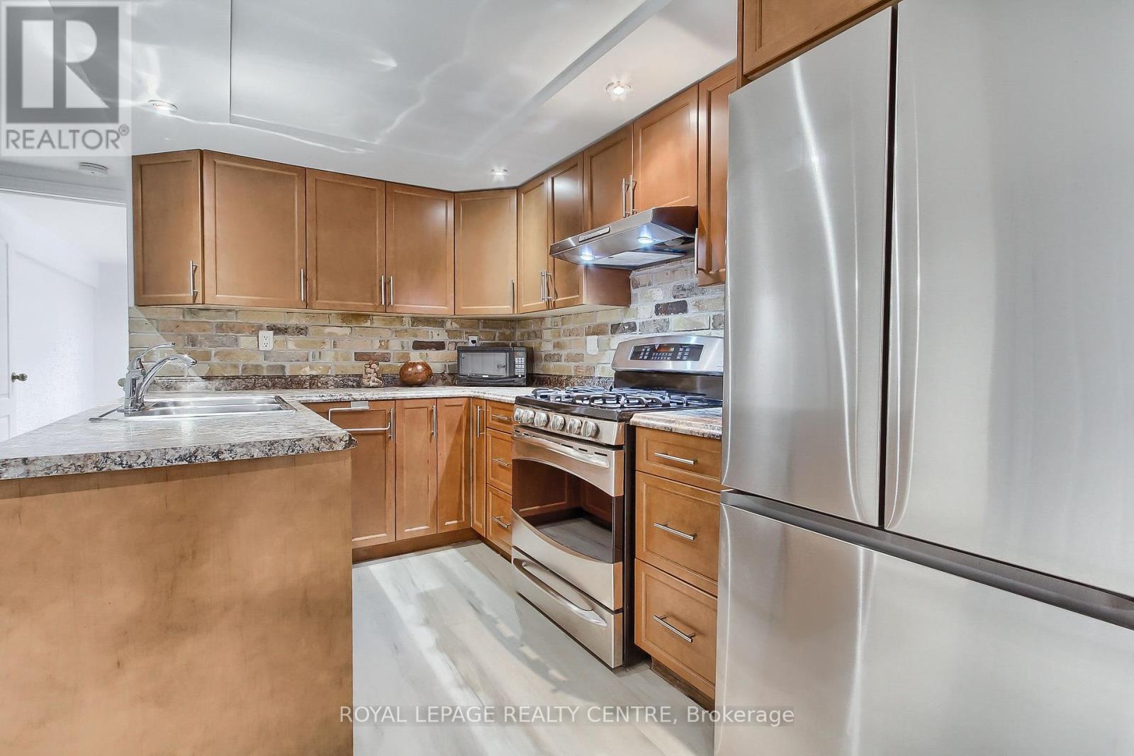Lower - 2552 Whaley Drive, Mississauga, Ontario  L5B 1X2 - Photo 13 - W12197773