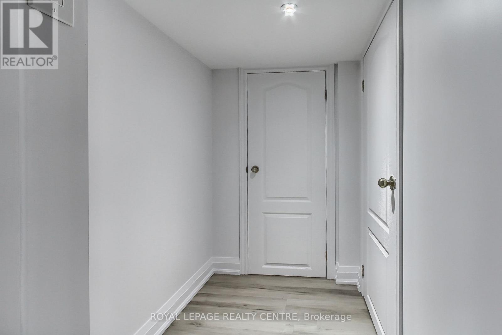 Lower - 2552 Whaley Drive, Mississauga, Ontario  L5B 1X2 - Photo 25 - W12197773