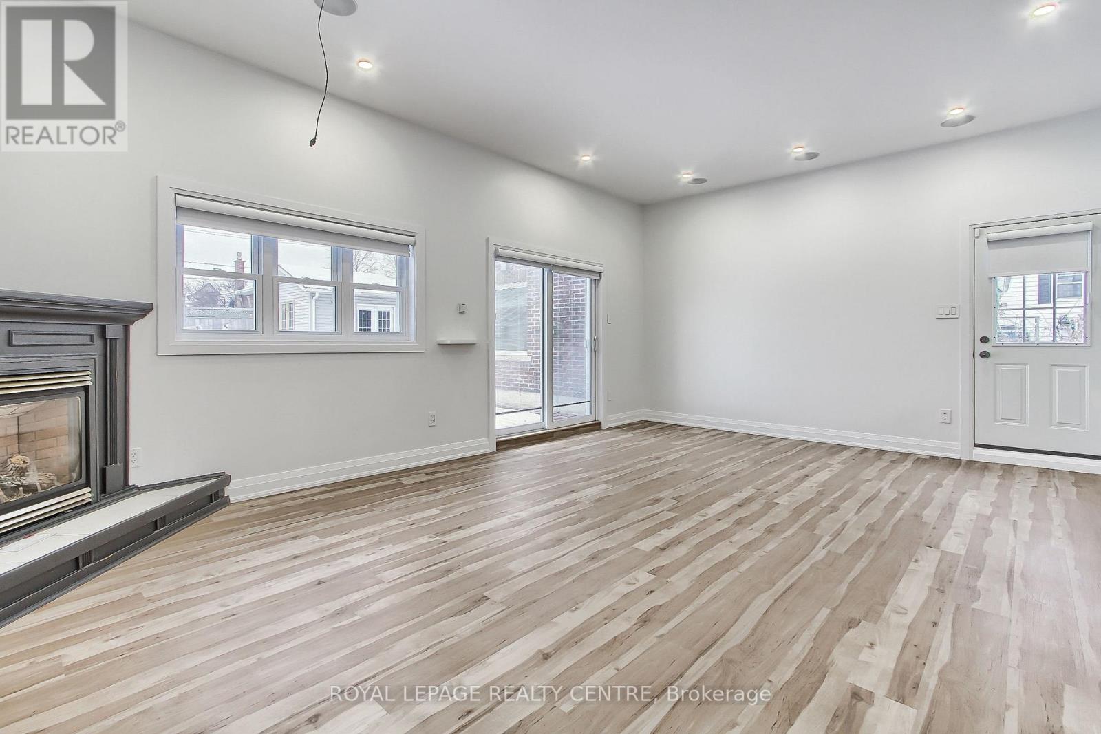 Lower - 2552 Whaley Drive, Mississauga, Ontario  L5B 1X2 - Photo 7 - W12197773