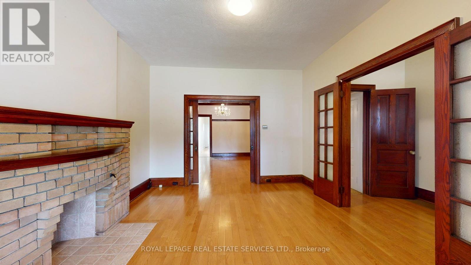 302 Windermere Avenue, Toronto, Ontario  M6S 3K7 - Photo 24 - W12197786